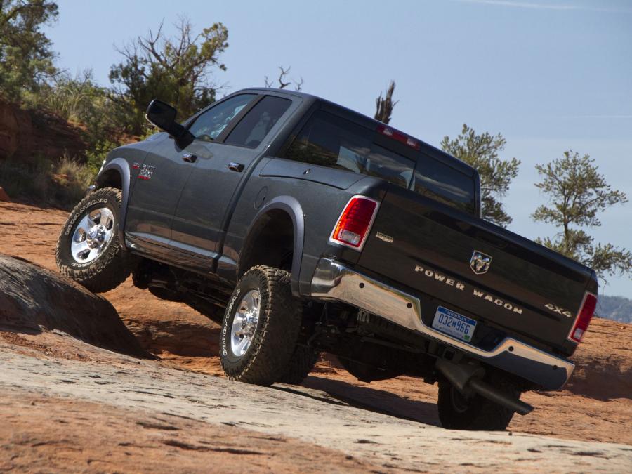  Dodge Ram 2500 Power Wagon Laramie 2014 года  (фото 7 из 9)